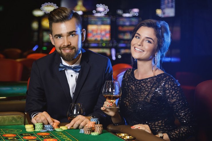 Filipino players enjoying mobile sports betting on jili18 platform